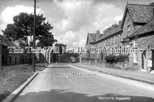 YO 5688 - Westgate, Pickering, Yorkshire