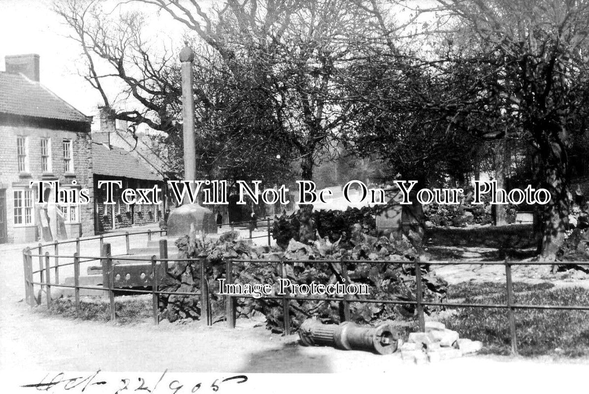 YO 5689 - Thornton Le Dale, Yorkshire