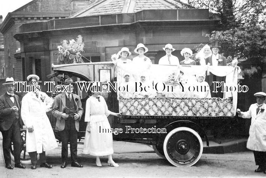 YO 5718 - Holywell Green Laundry Co, Yorkshire
