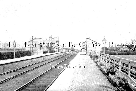 YO 5766 - Foggathorpe Village Railway Station, Yorkshire