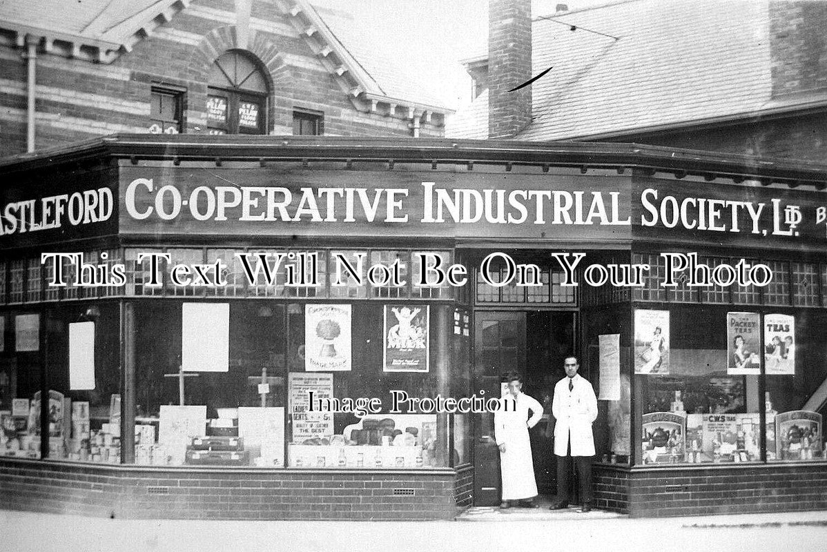 YO 5767 - Castleford Co-Operative Society, Yorkshire c1930