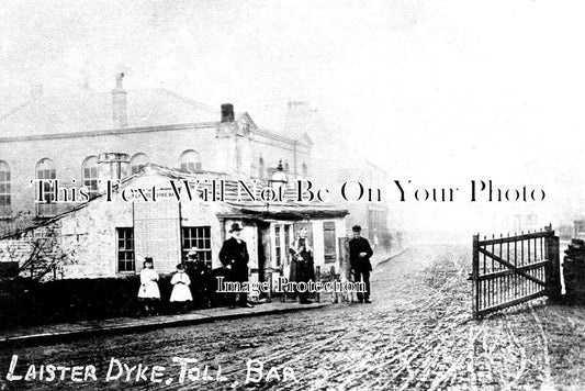 YO 5815 - Laister Dyke Toll Bar, Toll Gae, Laisterdyke, Bradford, Yorkshire