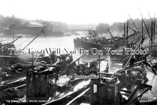 YO 6144 - Fishing Fleet In Whitby Harbour, Yorkshire