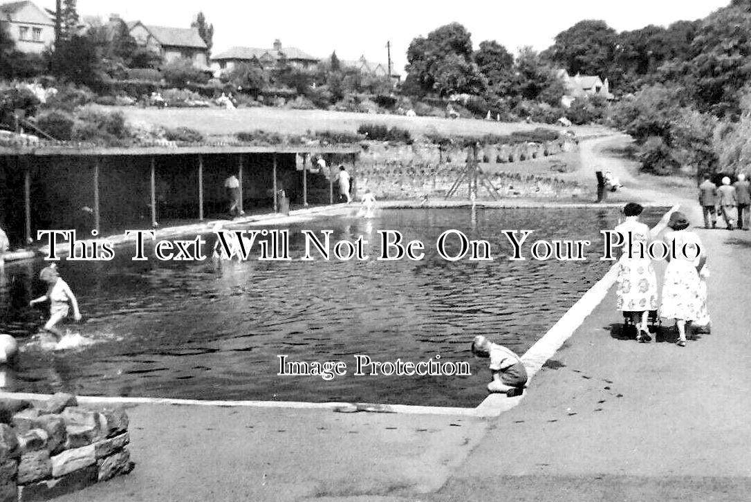 YO 6174 - Childrens Pool, Otley, Leeds, Yorkshire