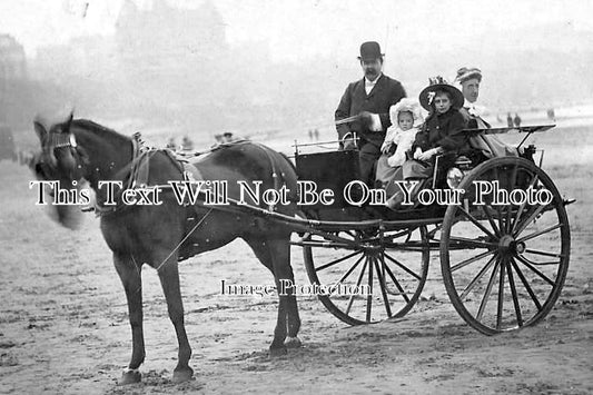YO 620 - Horse & Trap On Scarborough Beach, Yorkshire c1908
