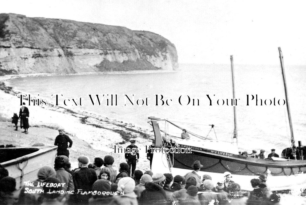 YO 6333 - Flamborough Lifeboat, Yorkshire c1933