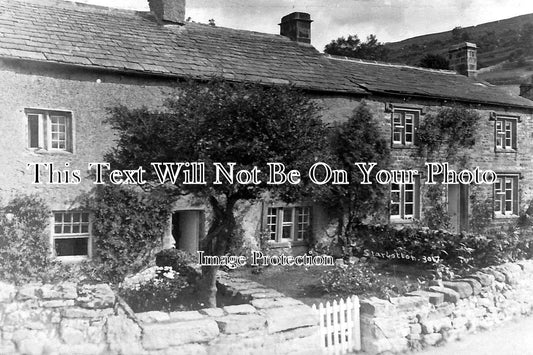 YO 649 - Old Cottages, Starbotton, Wharfedale, Yorkshire