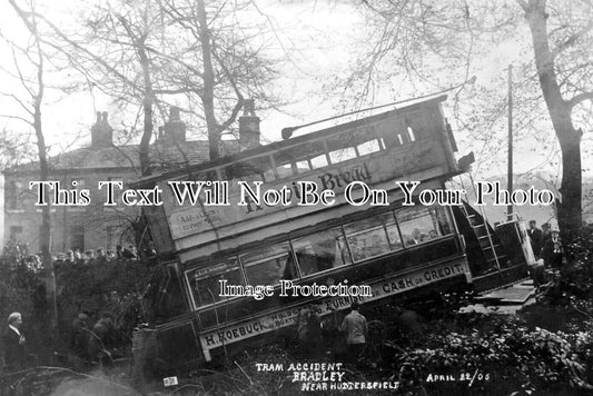 YO 6658 - Tram Accident At Bradley Near Huddersfield, Yorkshire 1905