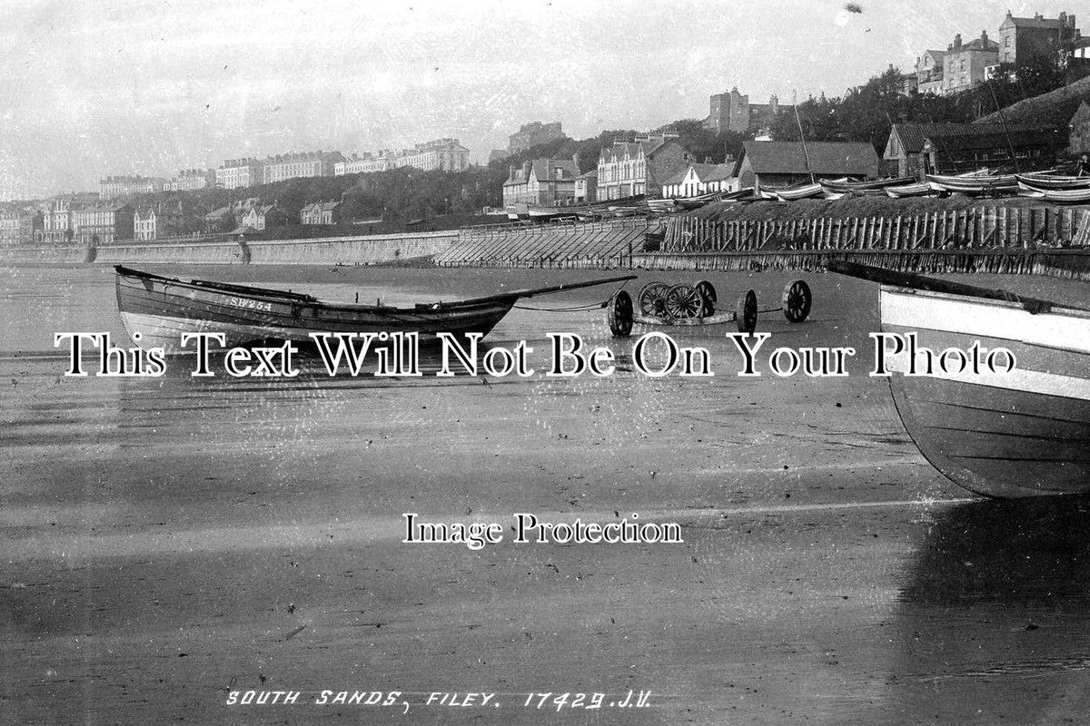 YO 666 - South Sands, Filey, Yorkshire