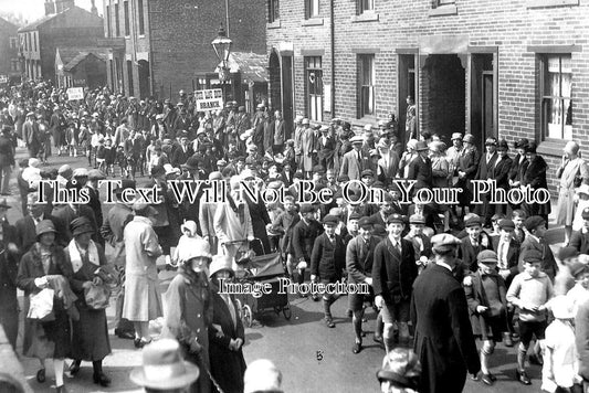 YO 6664 - Southfield Road, Bradford, Yorkshire