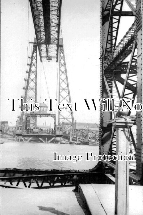 YO 6699 - Middlesbrough Transporter Bridge, Yorkshire c1937