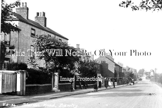 YO 6720 - Station Road, Bawtry, Yorkshire