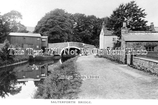 YO 6721 - Salterforth Bridge, Yorkshire