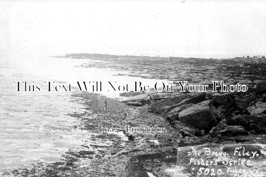 YO 6733 - The Brigg, Filey, Yorkshire
