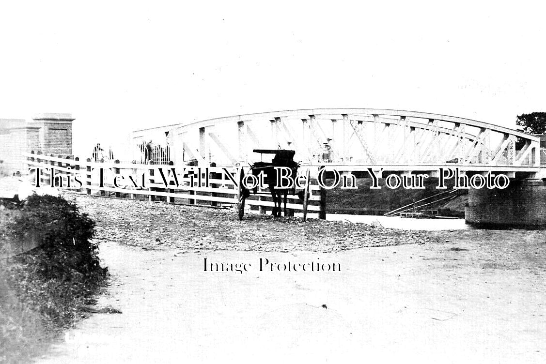 YO 6839 - Langrick Bridge, Lincolnshire