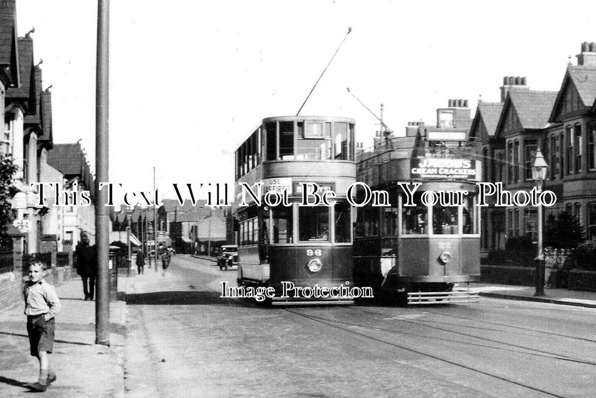 YO 6860 - Trams, Handsworth, Sheffield, Yorkshire