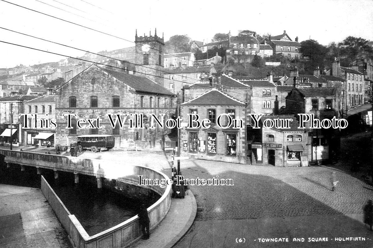 YO 6960 - Towngate & Square, Holmfirth, Yorkshire