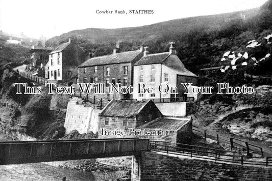 YO 7003 - Cowbar Bank, Staithes, Yorkshire