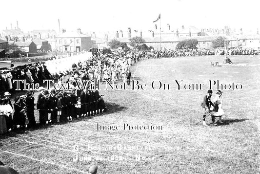 YO 7060 - Great Horton Carnival, Yorkshire 1905