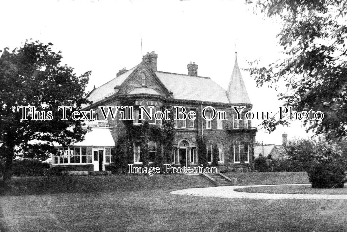 YO 7102 - Stamford Bridge, Yorkshire