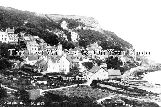 YO 7112 - Runswick Bay, Yorkshire c1930