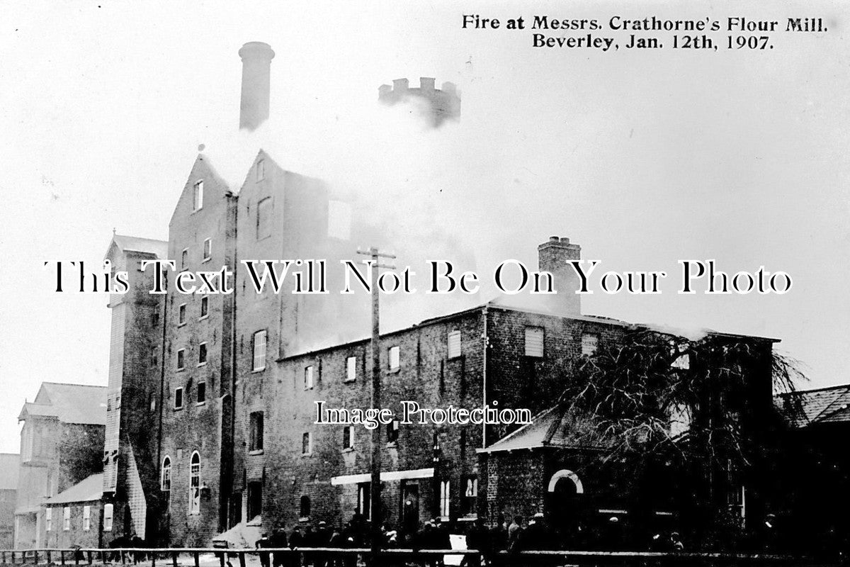 YO 716 - Crathorne's Flour Mill Fire, Beverley, Yorkshire