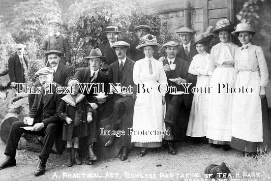 YO 7218 - Tea At Hillsboro Park, Sheffield, Yorkshire