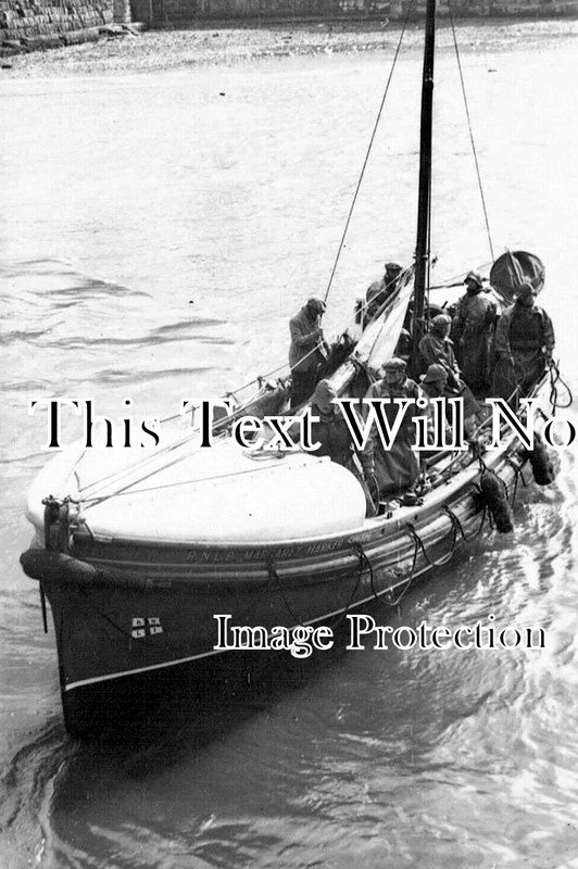 YO 7246 - Return Of Whitby Lifeboat After Training, Yorkshire 1937