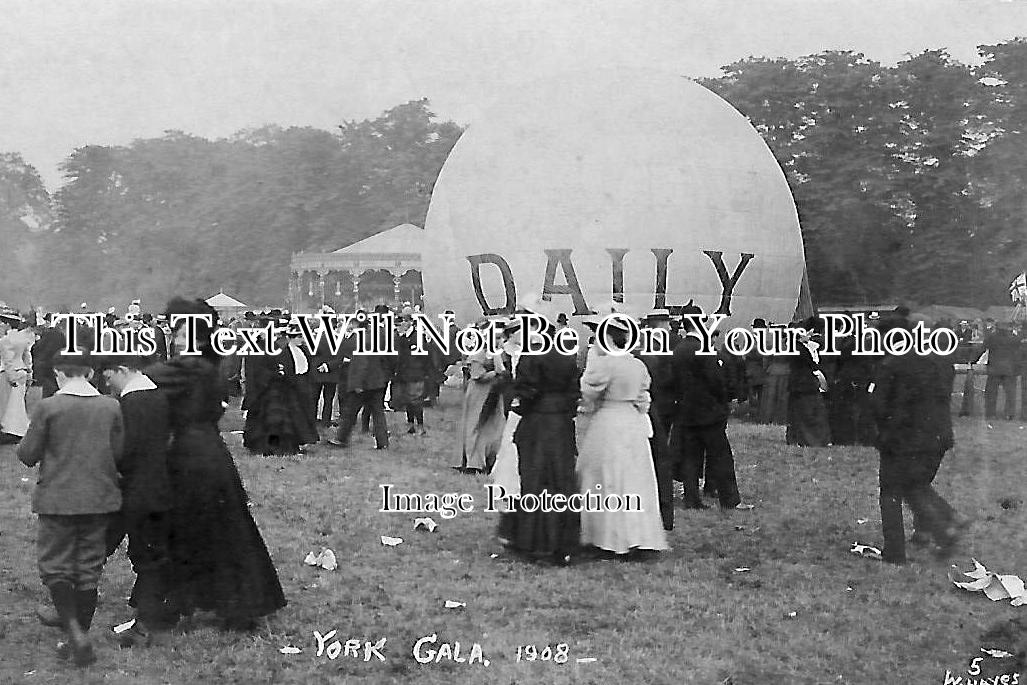 YO 739 - Hot Air Balloon, York Gala, Yorkshire 1908