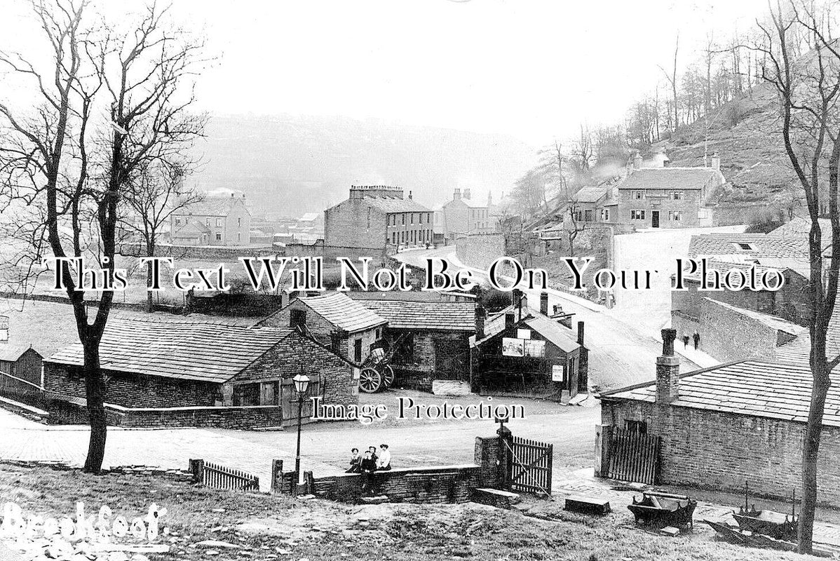 YO 7400 - Neptune Inn Pub, Brookfoot, Yorkshire c1905
