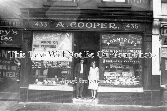 YO 7435 - A Cooper Shop, London Road, Heeley, Sheffield, Yorkshire