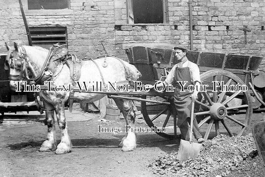 YO 7442 - Horse & Cart, Huddersfield, Yorkshire