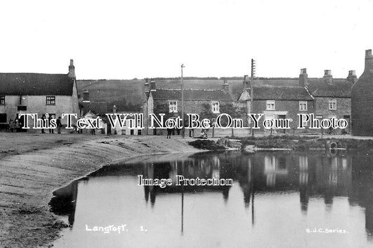 YO 7481 - Langtoft, Yorkshire