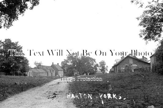 YO 7550 - Harton, Yorkshire