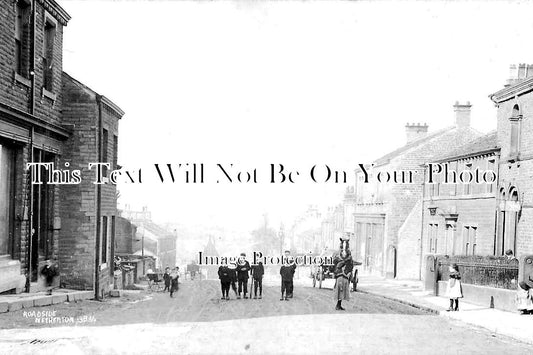 YO 7591 - Roadside, Netherton, Huddersfield, Yorkshire c1913