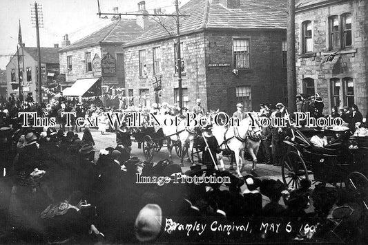 YO 7831 - Bramley Carnival, Yorkshire