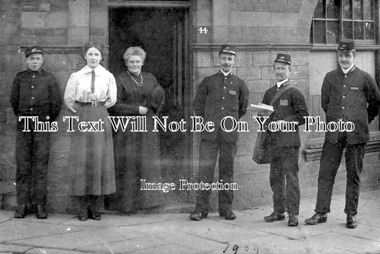 YO 7930 - Post Office Staff, Chappel Allerton, Yorkshire c1909
