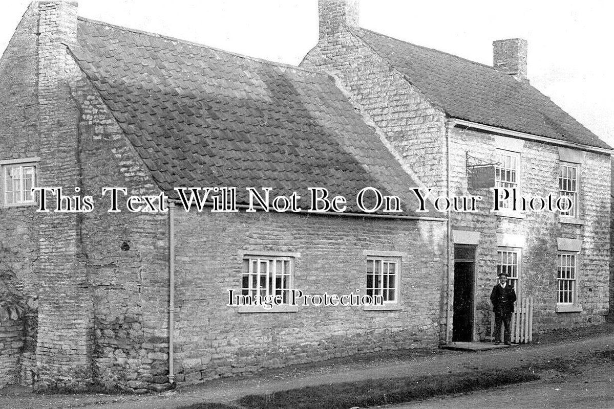 YO 7951 - Howard Arms Pub, Rawood, Yorkshire