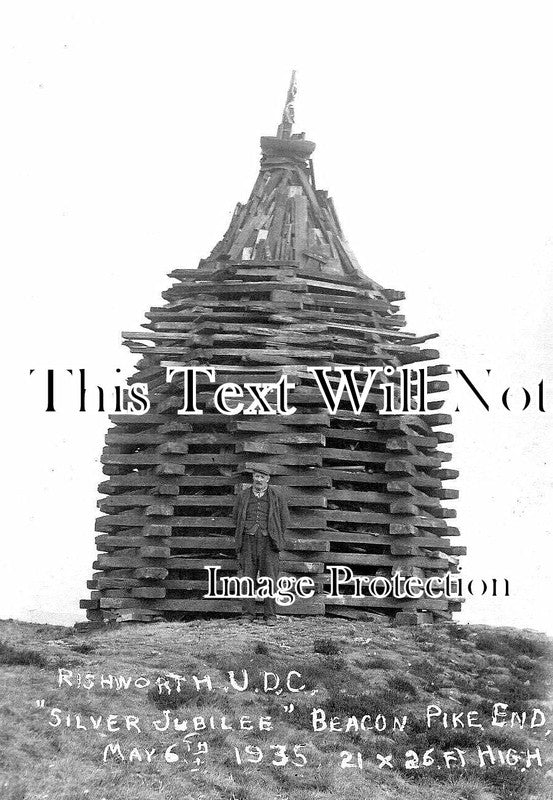 YO 7977 Rishworth UDC Silver Jubilee Beacon Pike End, Yorkshire 1935