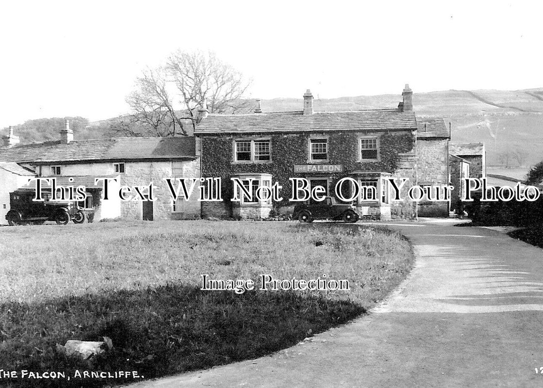 YO 8026 - The Falcon Inn, Arncliffe, Littonale, Yorkshire