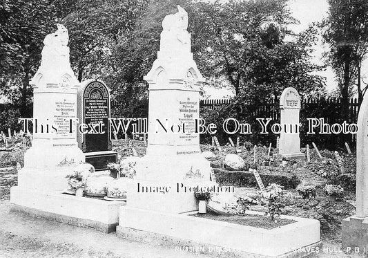 YO 8047 - Russian Outrage Graves, Hull, Yorkshire c1905