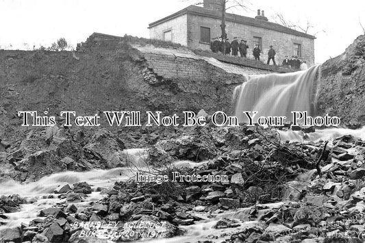 YO 8058 - Barnsley Canal Aqueduct Burst, Yorkshire 1911