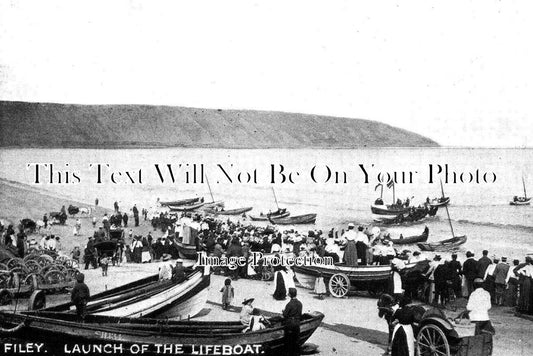 YO 8063 - Launch Of The Filey Lifeboat, Yorkshire