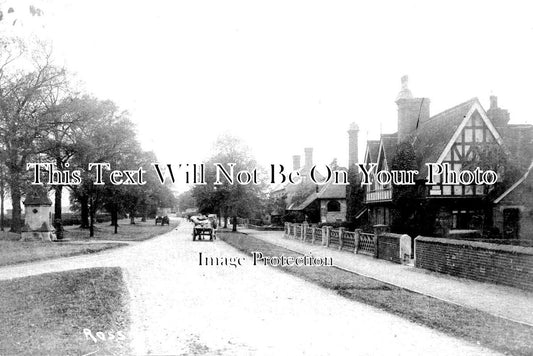 YO 8081 - Rossington, Yorkshire