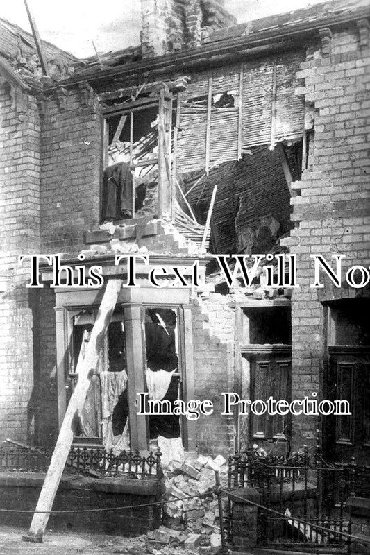 YO 8088 - Commercial Street, Bombardment Of Scarborough, Yorkshire WW1