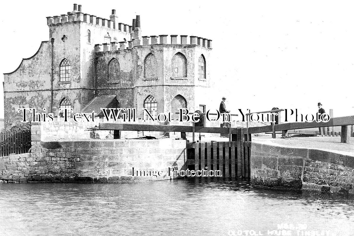 YO 8250 - Old Toll House, Canal Lock, Tinsley, Sheffield, Yorkshire