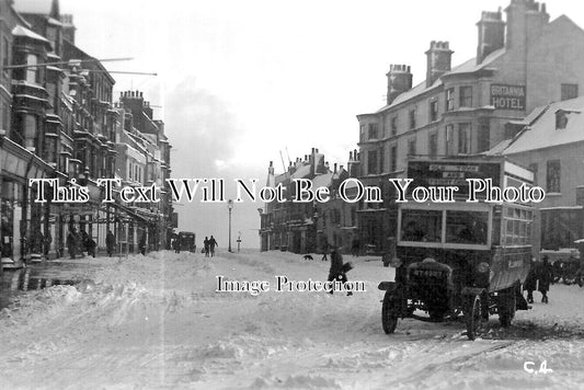 YO 8520 - Snow In Bridlington, Omnibus, Yorkshire