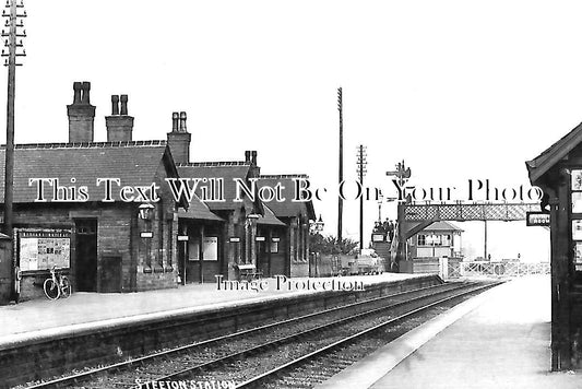 YO 8526 - Steeton Railway Station, Yorkshire