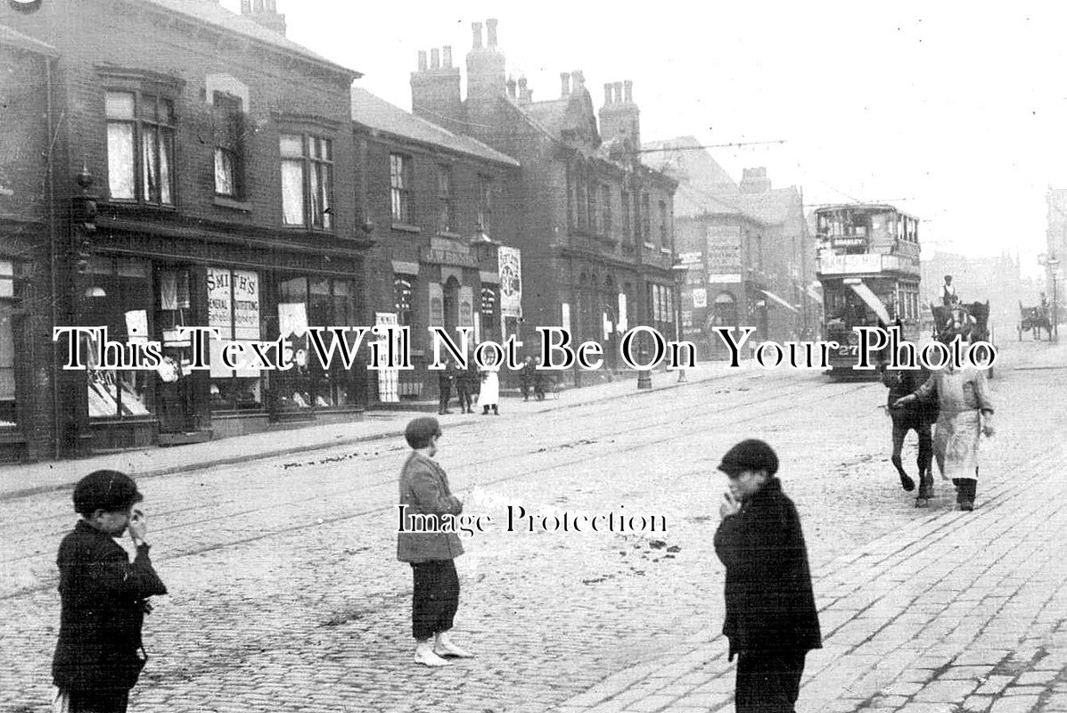 YO 8530 - York Road & Tram, Leeds, Yorkshire c1905