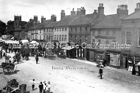 YO 8689 - Bedale Market Place, Yorkshire